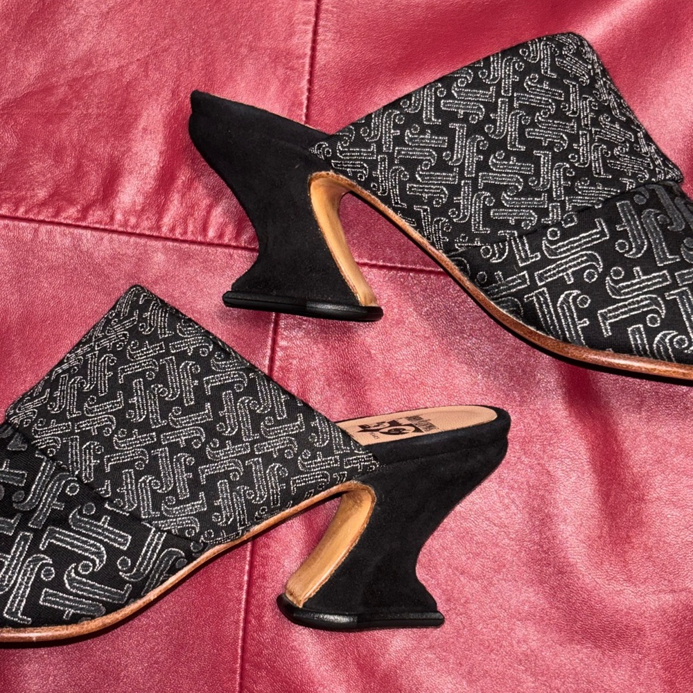 John Fluevog Super Fine Majesty Mules • 8